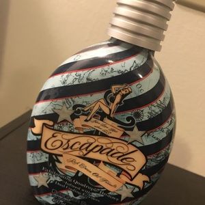 Escapade tanning lotion